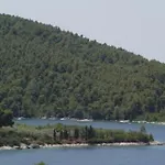 Lägenhet Skalopati & *