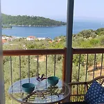 Διαμέρισμα Skalopati & *