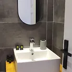 Skalopati & *