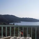 Apartment Skalopati &