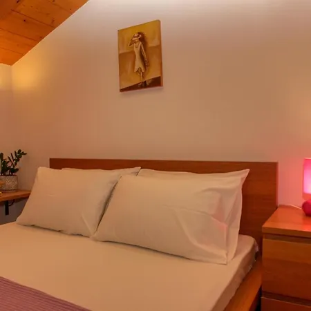 Skalopati & דירה