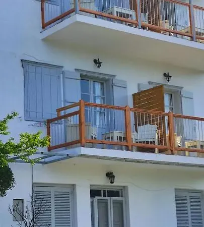 Apartment Skalopati &