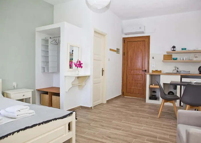 Skalopati & * Panormos (Skopelos)