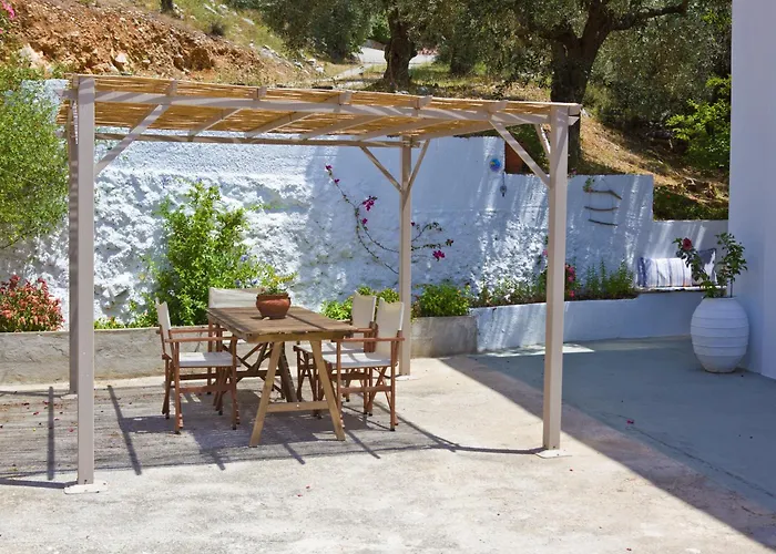 アパート Skalopati &